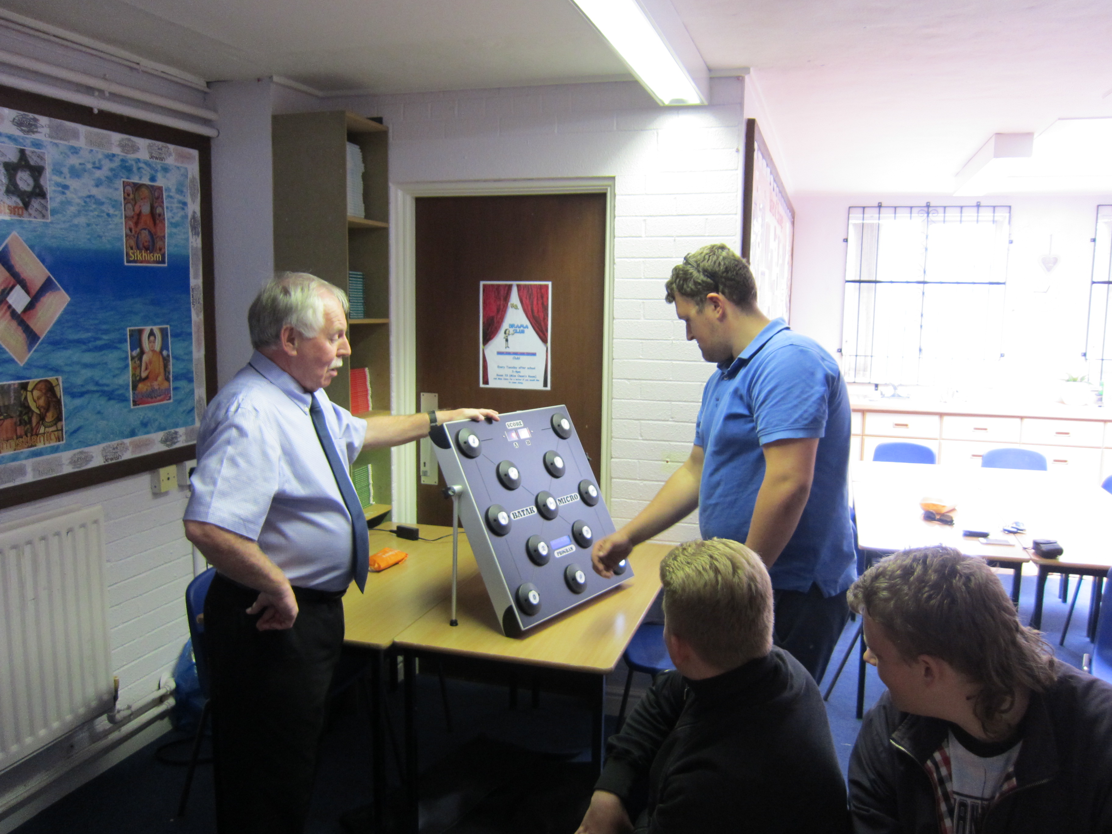 Staffs CYP - AA Driver's Awareness - theory Session